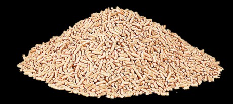 pellethäufchen_freigestellt-wood-pellets